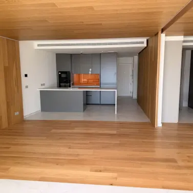 Продажа апартаментов на первом этаже в Higueron