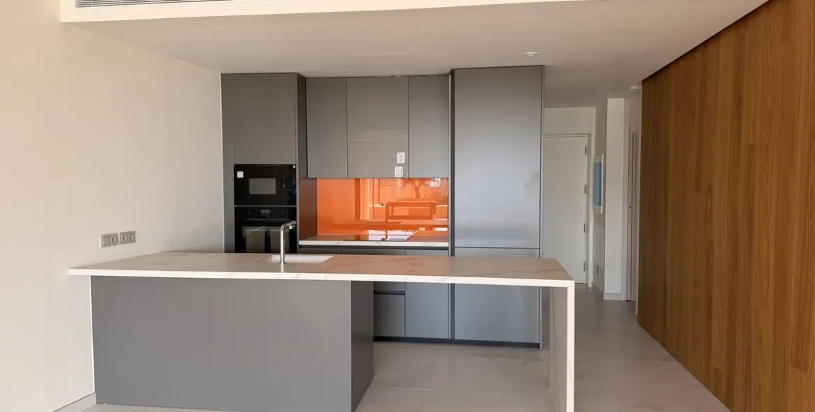 Sale of ground floor apartment in Higueron 3