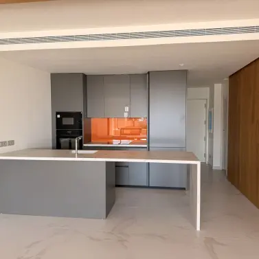 Продажа апартаментов на первом этаже в Higueron