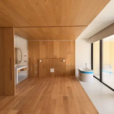 Продажа апартаментов на первом этаже в Higueron