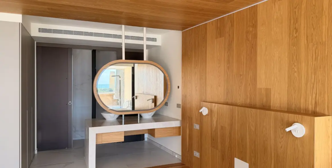 Sale of ground floor apartment in Higueron 6