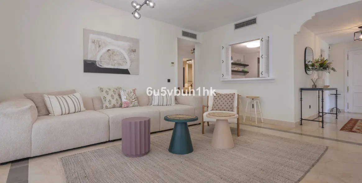 Sale of ground floor apartment in Estepona East 3