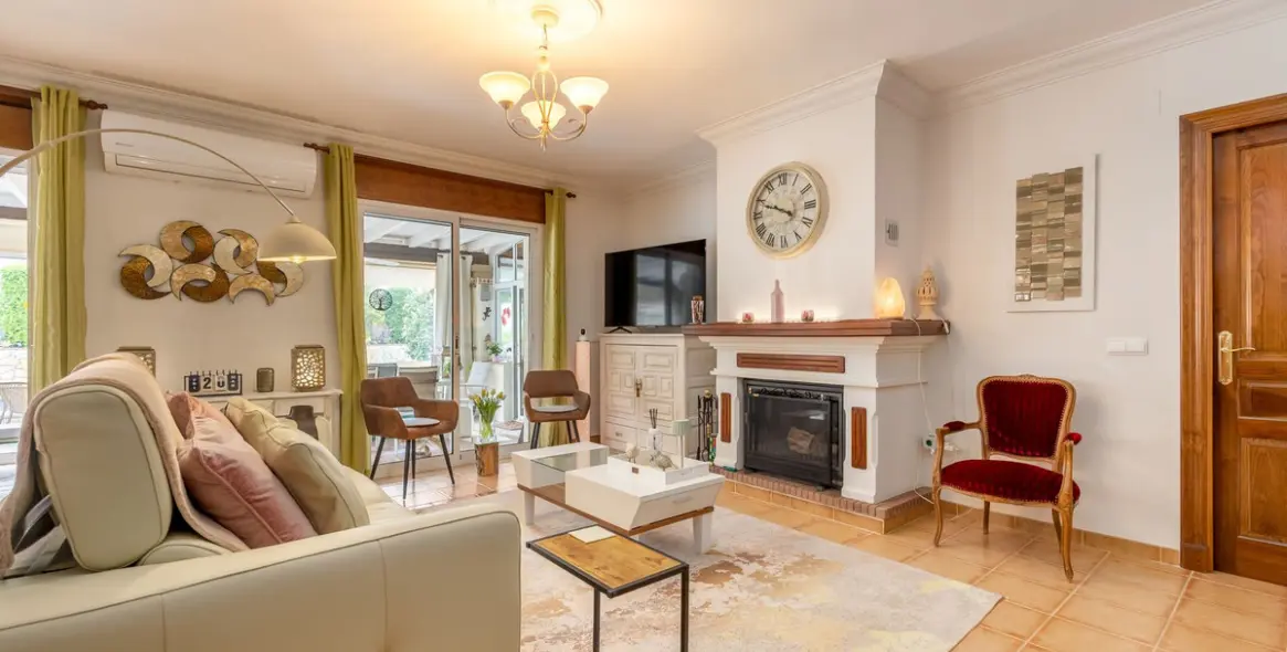 Venta de villa independiente en Coín 9