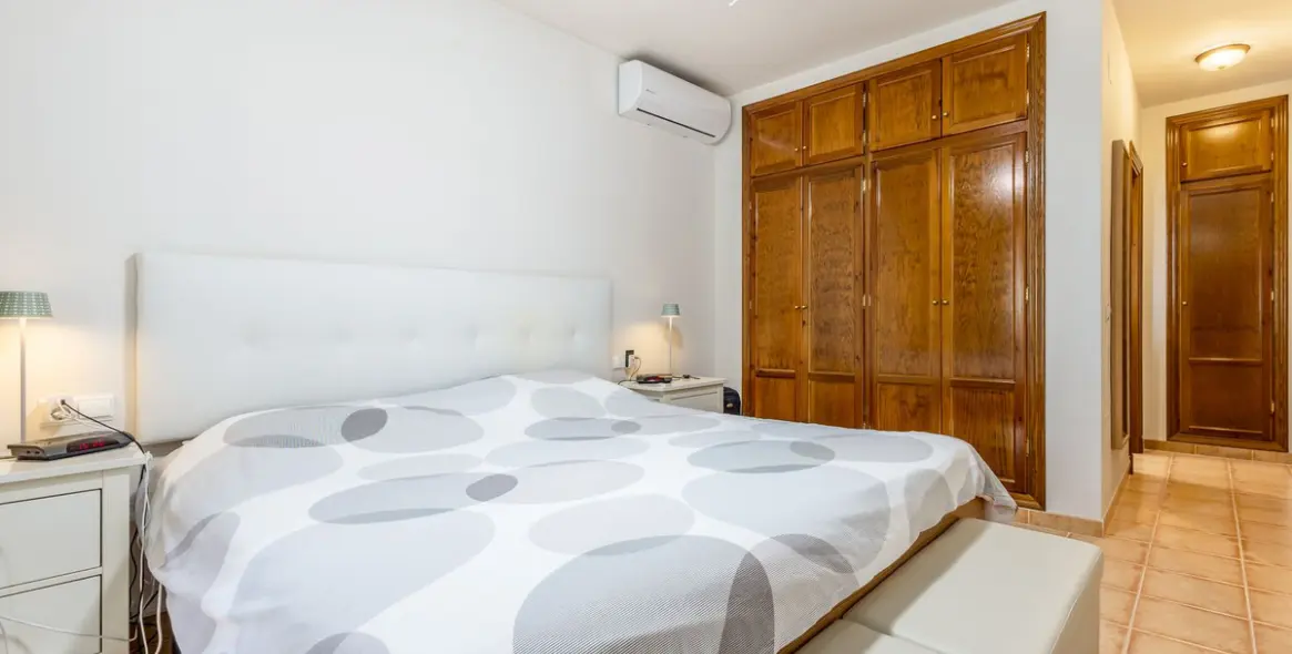 Venta de villa independiente en Coín 13
