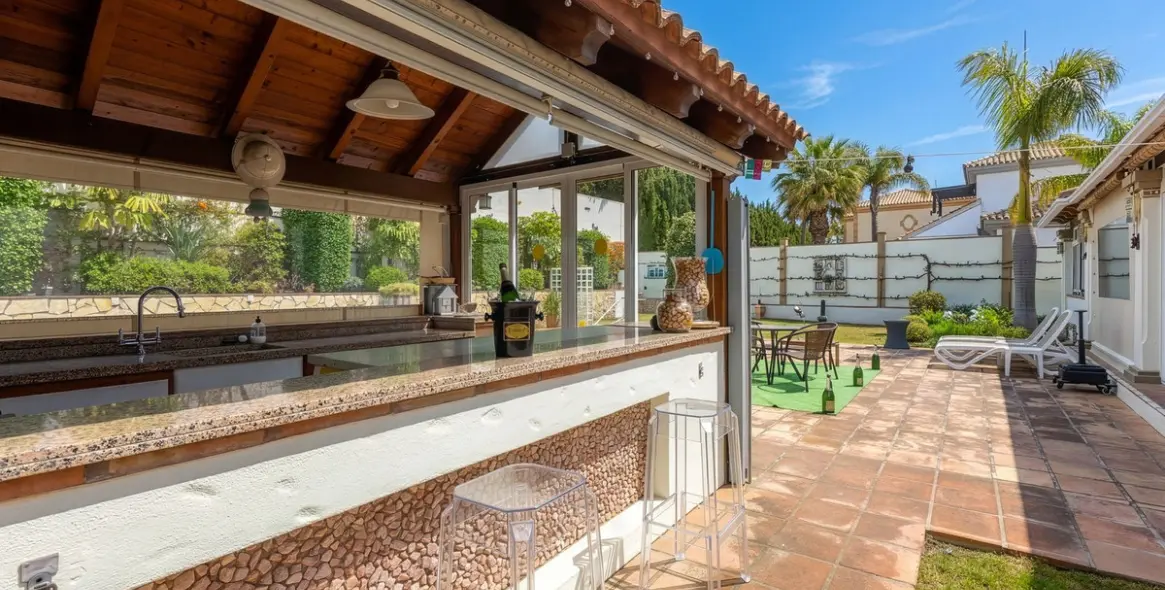Venta de villa independiente en Coín 30