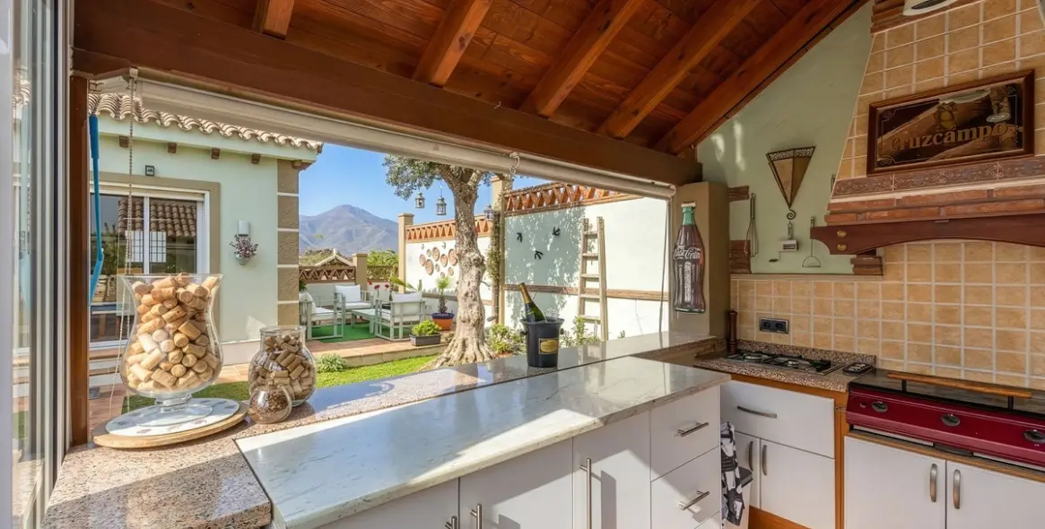 Venta de villa independiente en Coín 32
