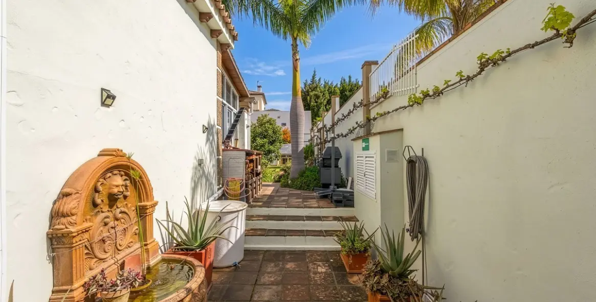 Venta de villa independiente en Coín 33