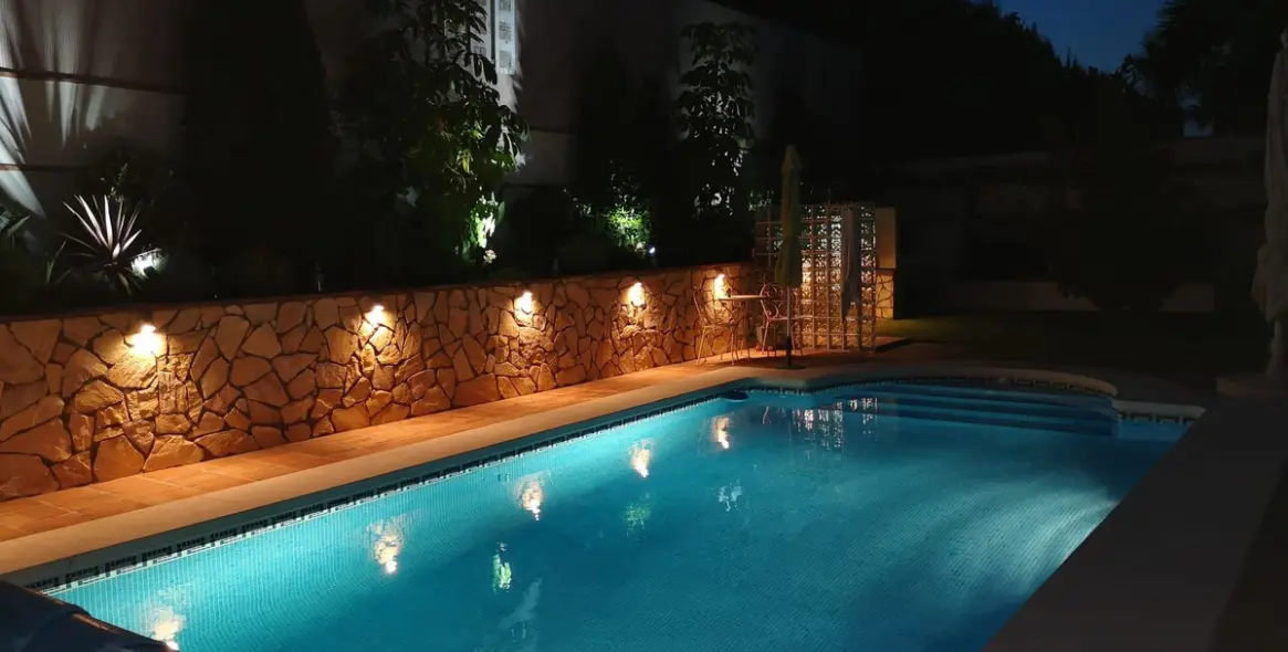 Venta de villa independiente en Coín 37