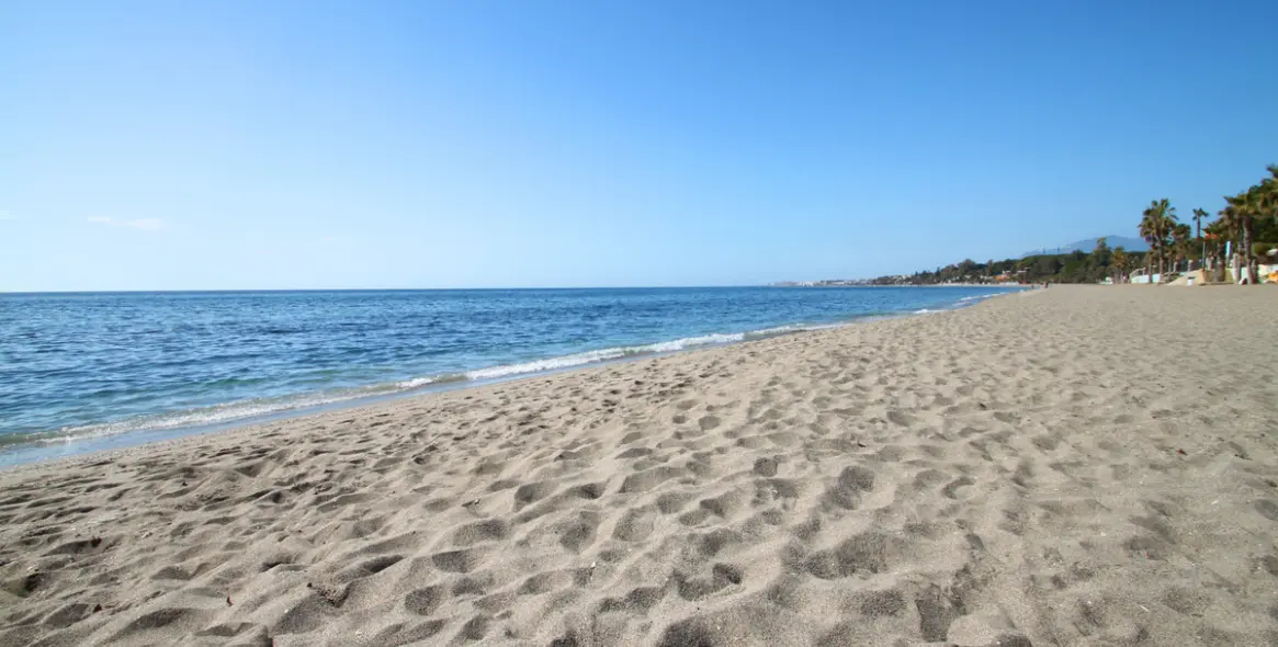 Продажа  отдельно стоящей виллы в The Golden Mile 9