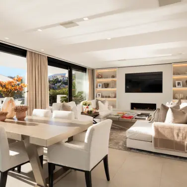 Venta de villa independiente en Nueva Andalucía