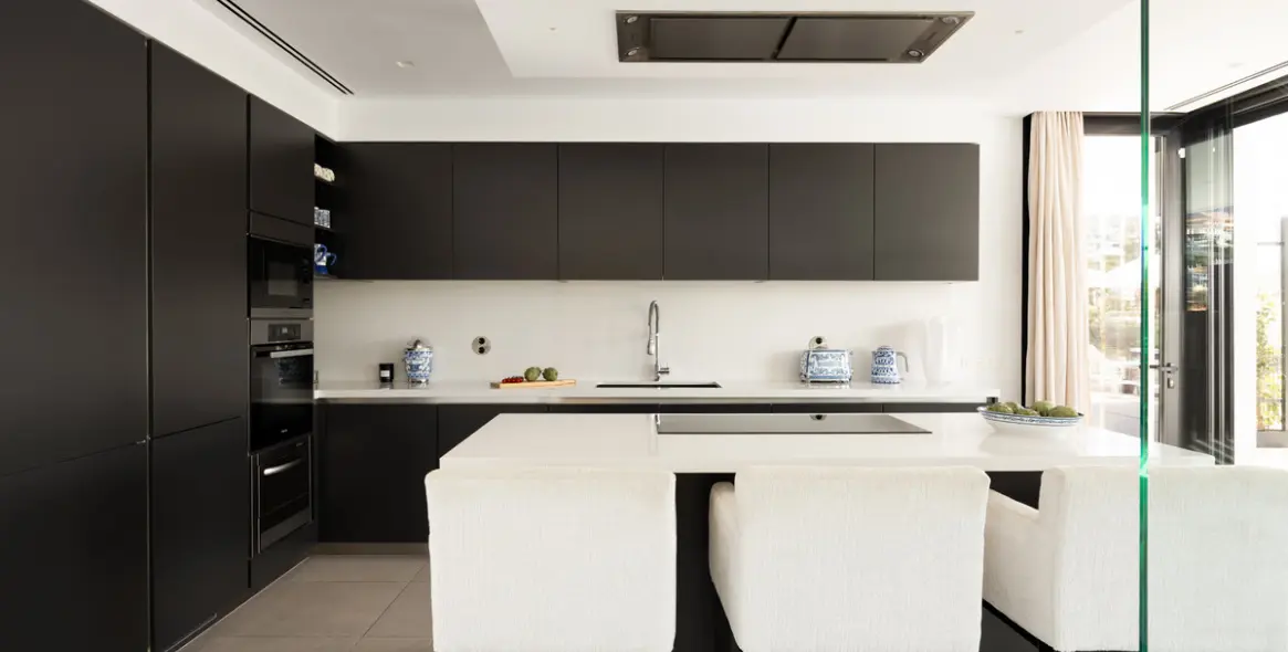 Sale of detached villa in Nueva Andalucía 5