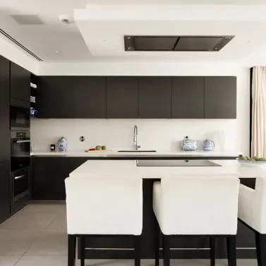 Venta de villa independiente en Nueva Andalucía