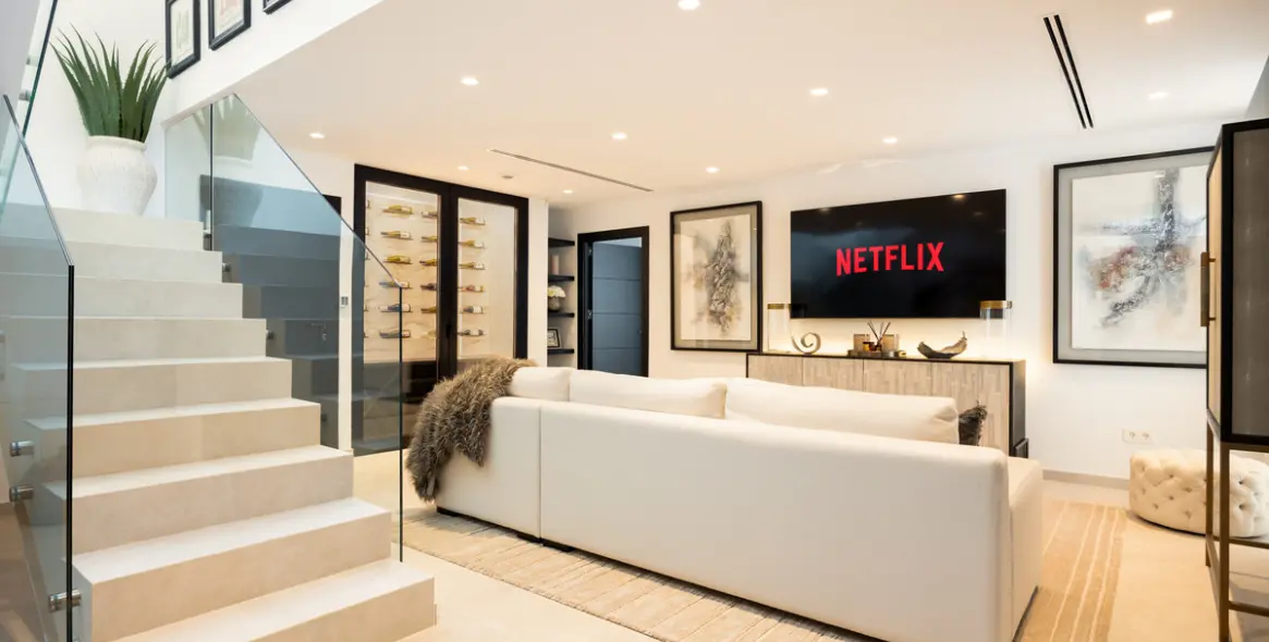 Sale of detached villa in Nueva Andalucía 14