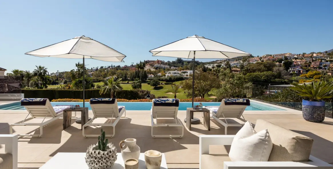 Sale of detached villa in Nueva Andalucía 22