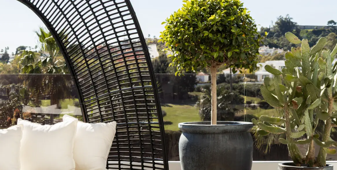 Sale of detached villa in Nueva Andalucía 26