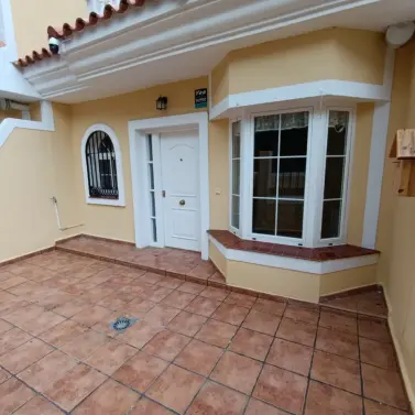 Sale of townhouse in Calahonda