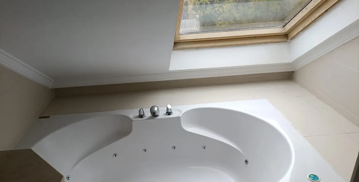 Sale of townhouse in Calahonda 15