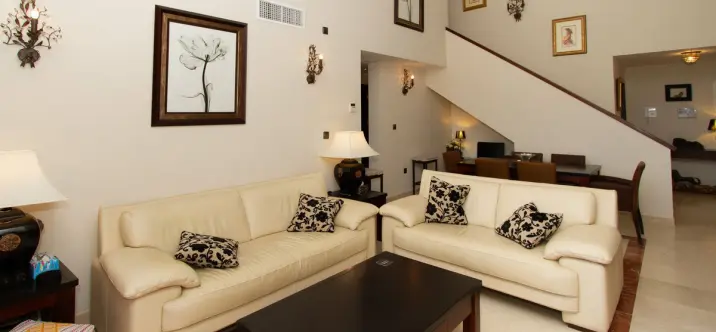 Venta de ático en La Mairena 0