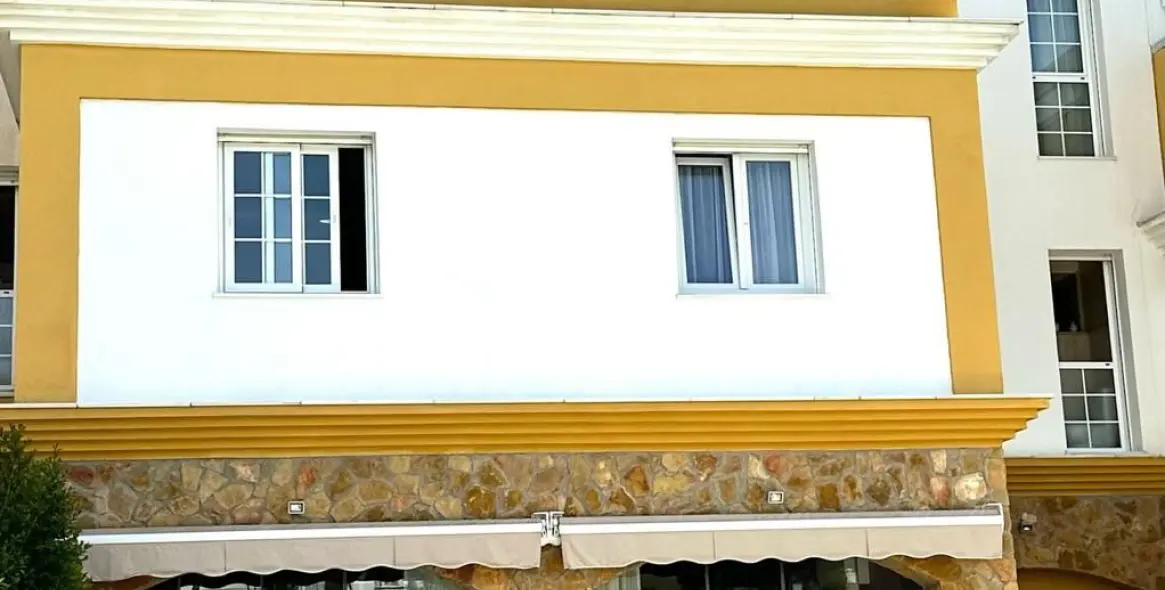 Venta de adosado en Calahonda 2