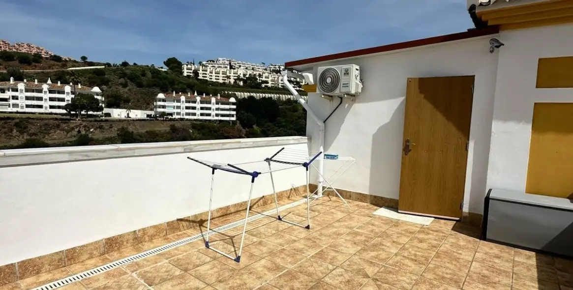 Venta de adosado en Calahonda 9