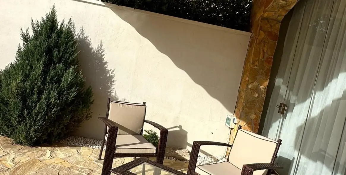 Venta de adosado en Calahonda 23