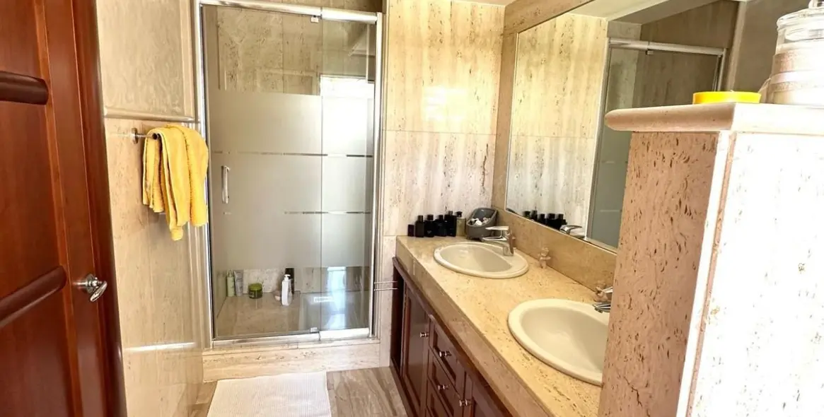 Venta de adosado en Calahonda 27