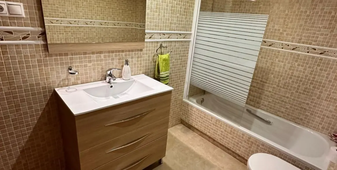 Venta de adosado en Calahonda 33