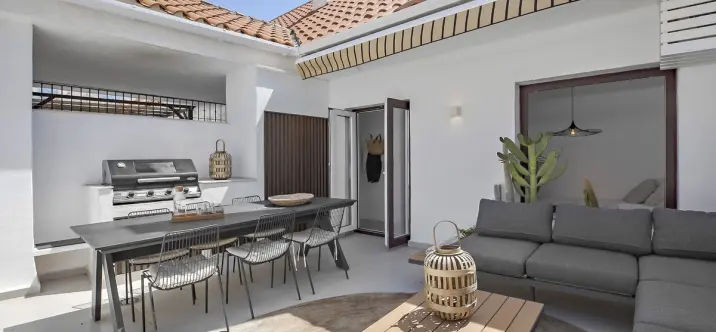 Venta de ático dúplex en Nueva Andalucía 0