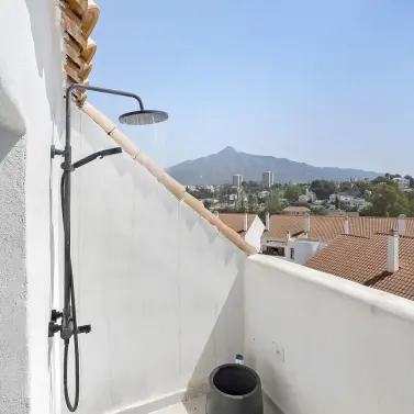 Venta de ático dúplex en Nueva Andalucía