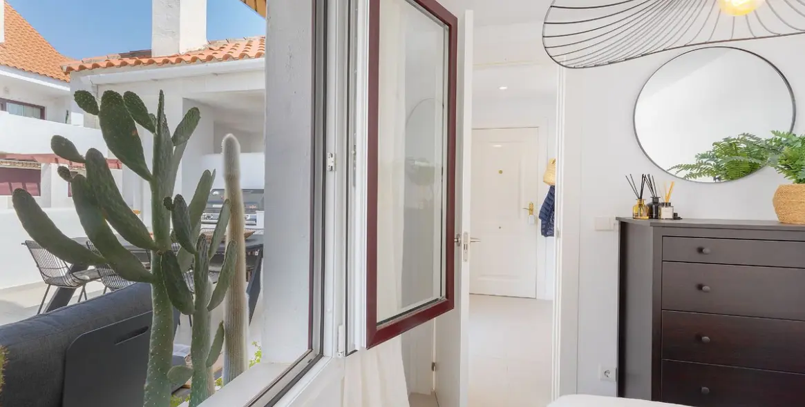 Venta de ático dúplex en Nueva Andalucía 11