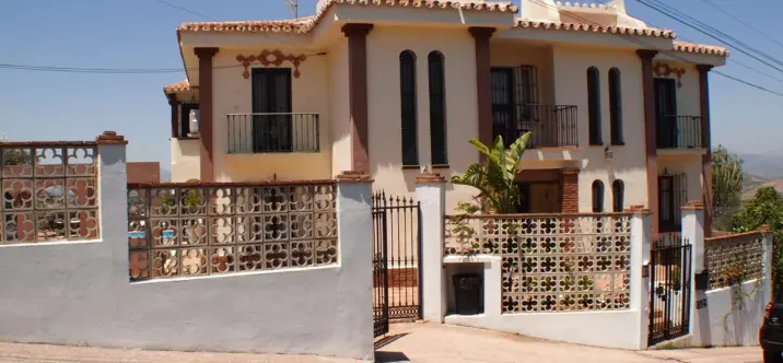 Venta de villa independiente en Alhaurín de la Torre 0