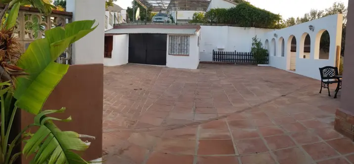 Venta de villa independiente en Alhaurín de la Torre 2