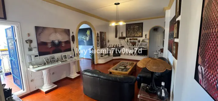 Venta de adosado en Malagueta 0