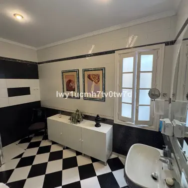 Venta de adosado en Malagueta