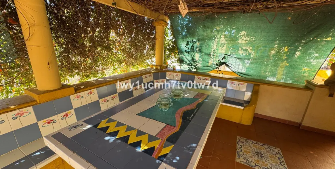 Venta de adosado en Malagueta 18