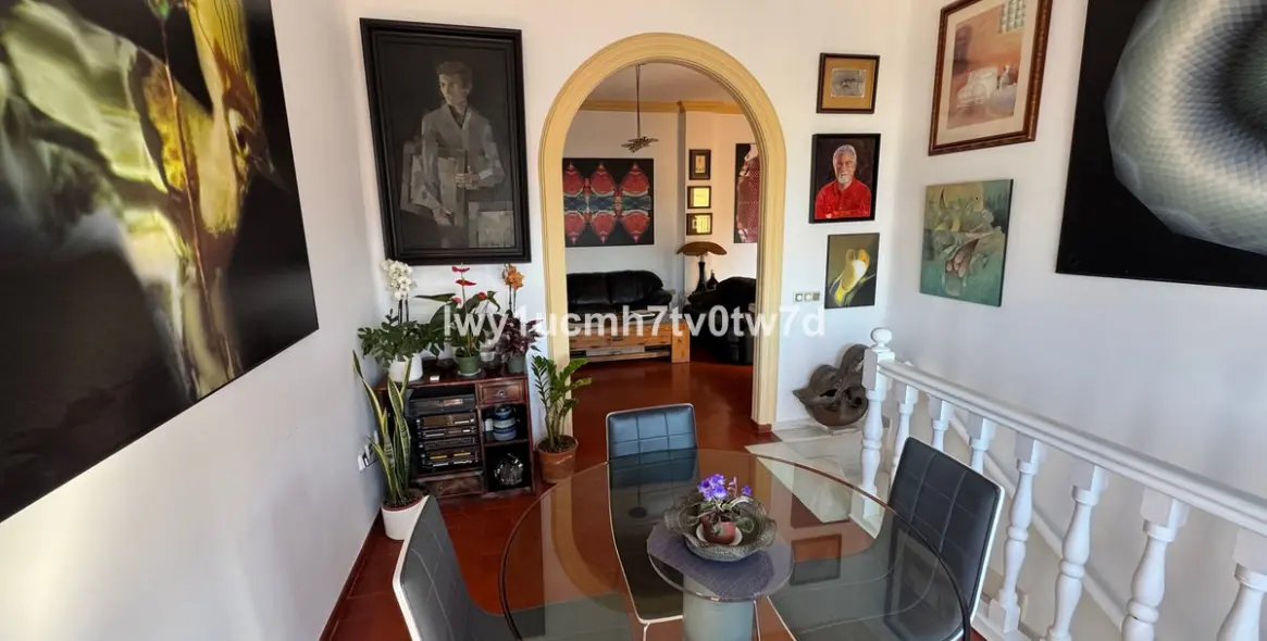 Venta de adosado en Malagueta 20