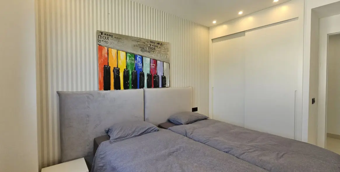 Venta de ático en Higueron 20