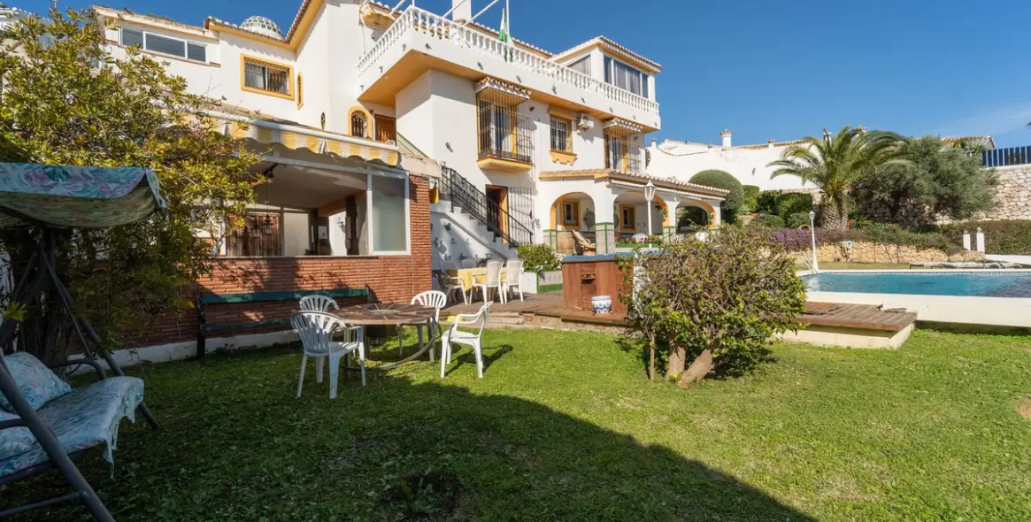 Venta de villa independiente en Torremuelle 63
