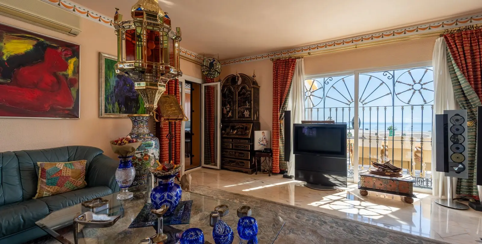 Sale of detached villa in Torremuelle 30