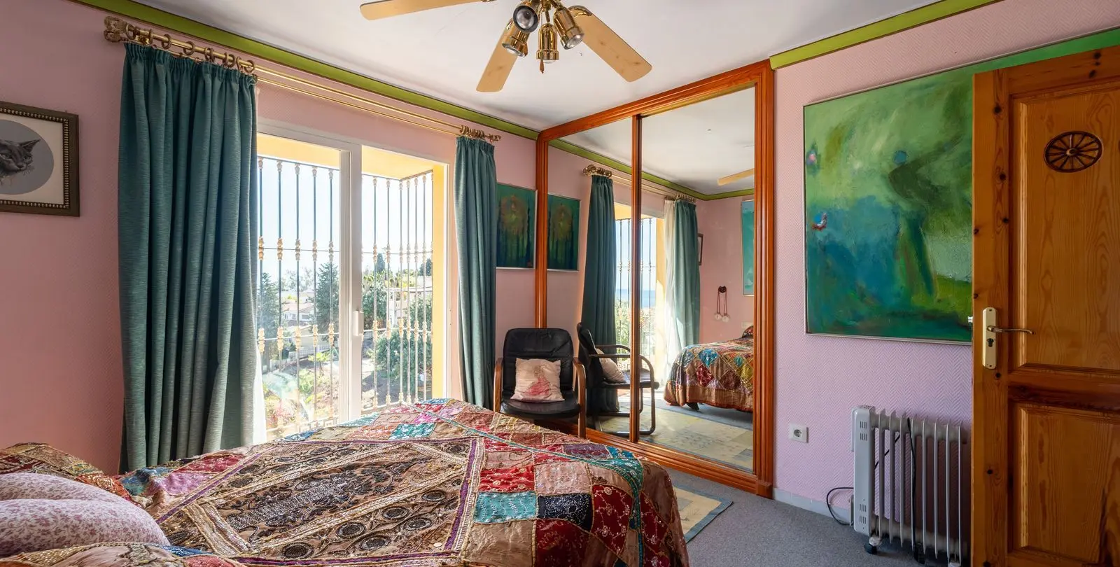 Sale of detached villa in Torremuelle 36