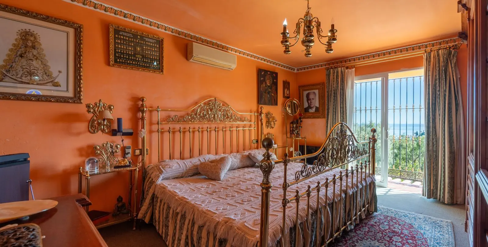 Sale of detached villa in Torremuelle 39