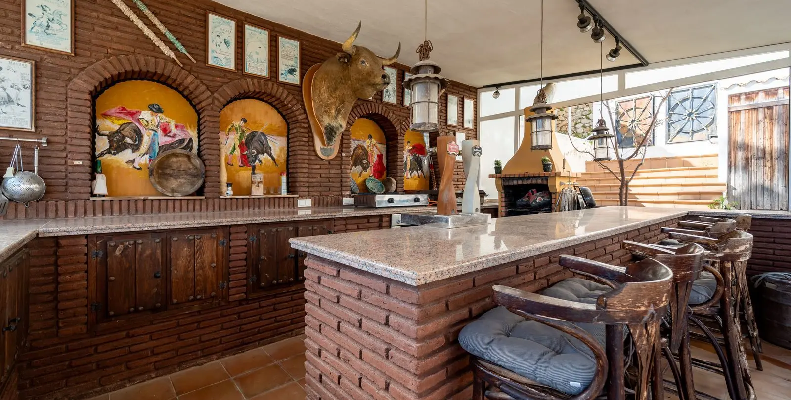 Sale of detached villa in Torremuelle 61