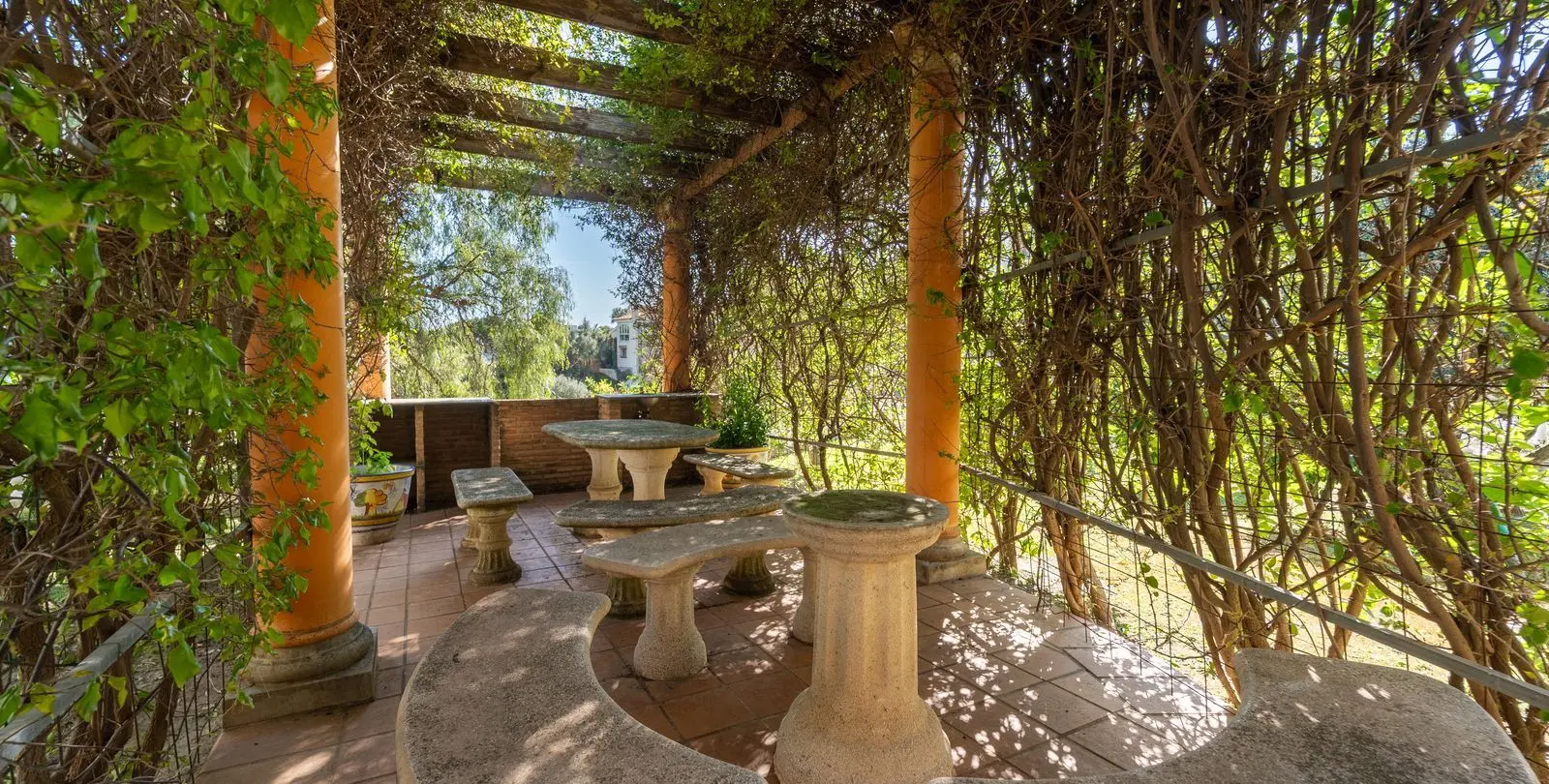 Sale of detached villa in Torremuelle 65
