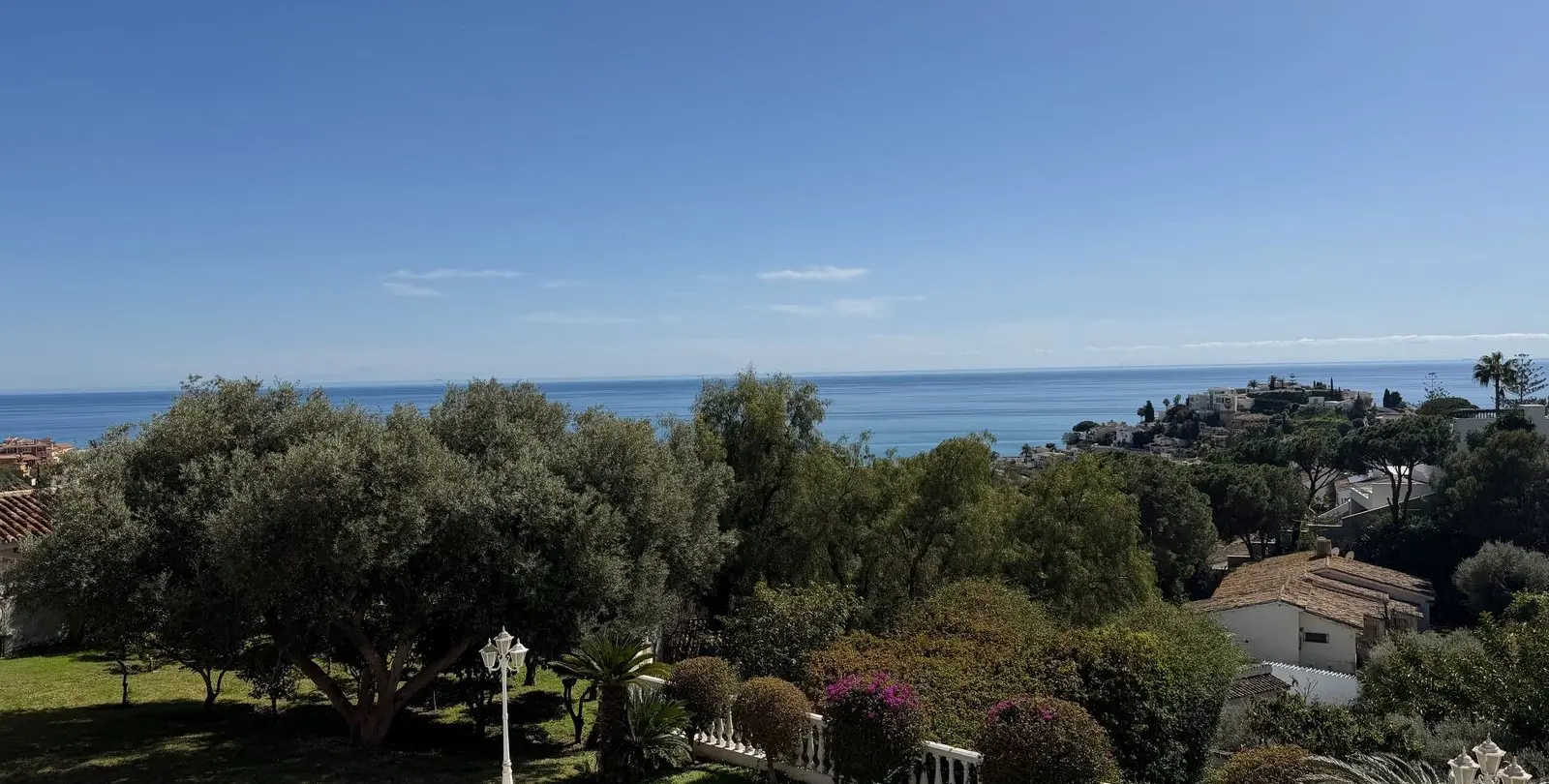 Sale of detached villa in Torremuelle 72