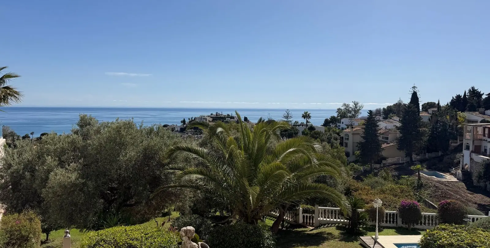 Sale of detached villa in Torremuelle 74