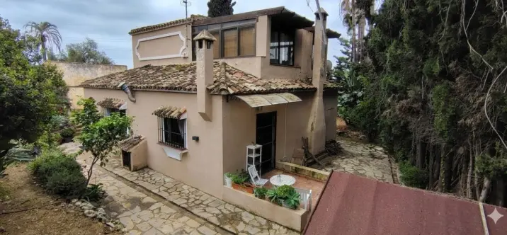 Venta de villa independiente en Río Real 0