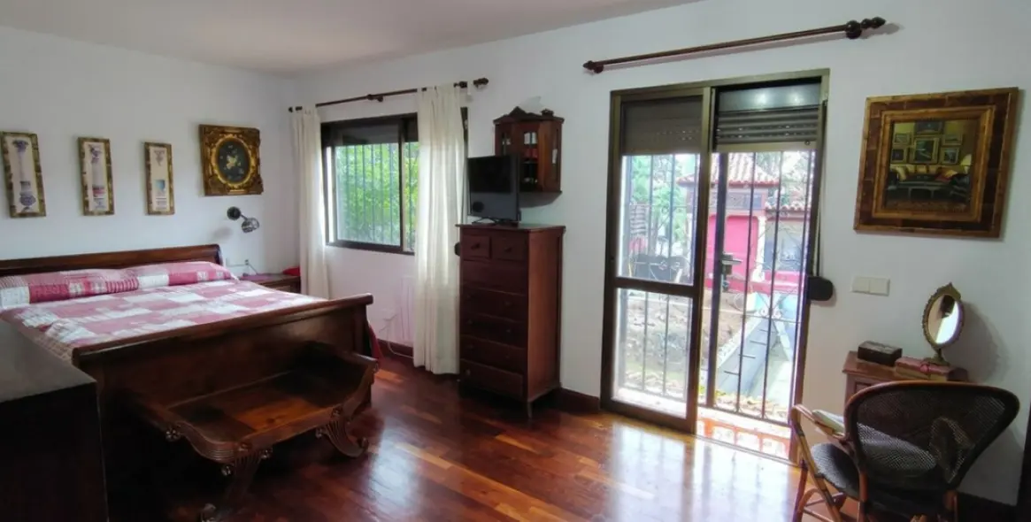 Venta de villa independiente en Río Real 18