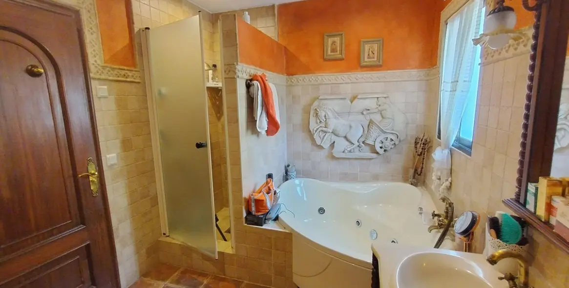 Venta de villa independiente en Río Real 22