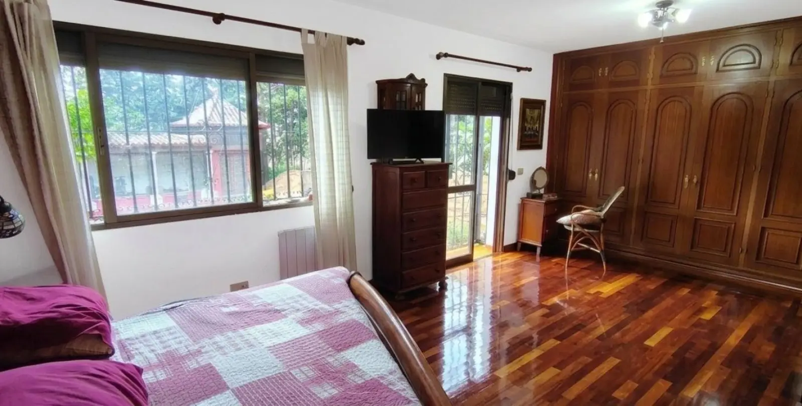 Sale of detached villa in Río Real 17