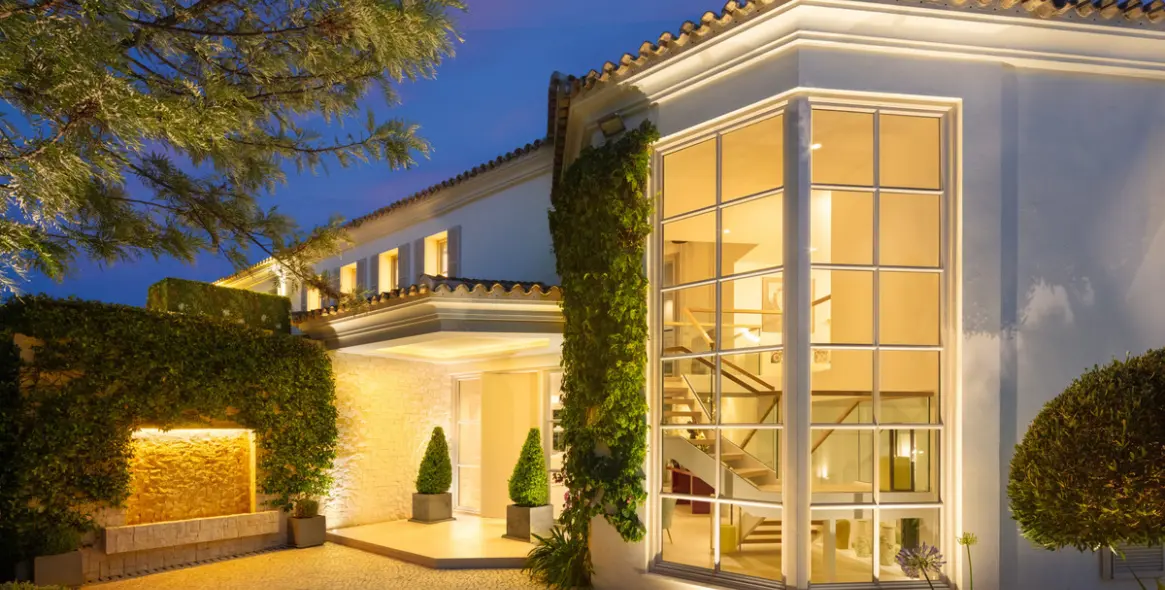 Venta de villa independiente en Aloha 3